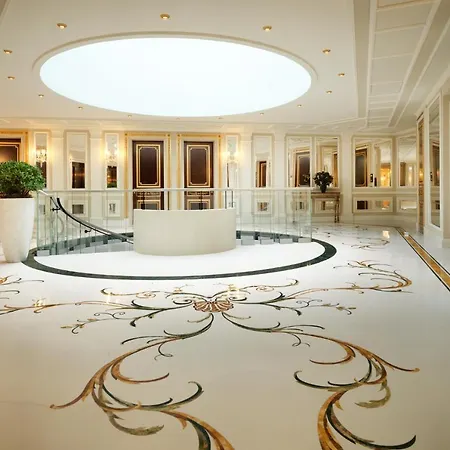 Royal At The Atlantis By Giardino Hotel Zurych