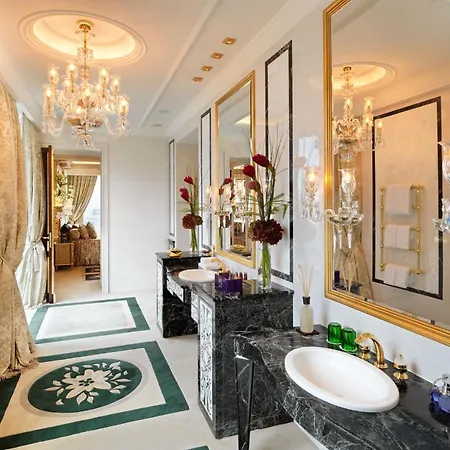 Royal At The Atlantis By Giardino Hotel *